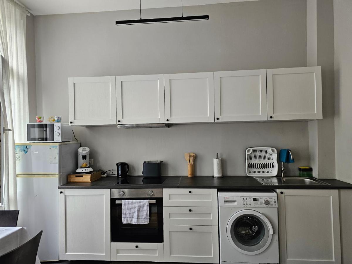 Appartement Diamant Брюксел Екстериор снимка