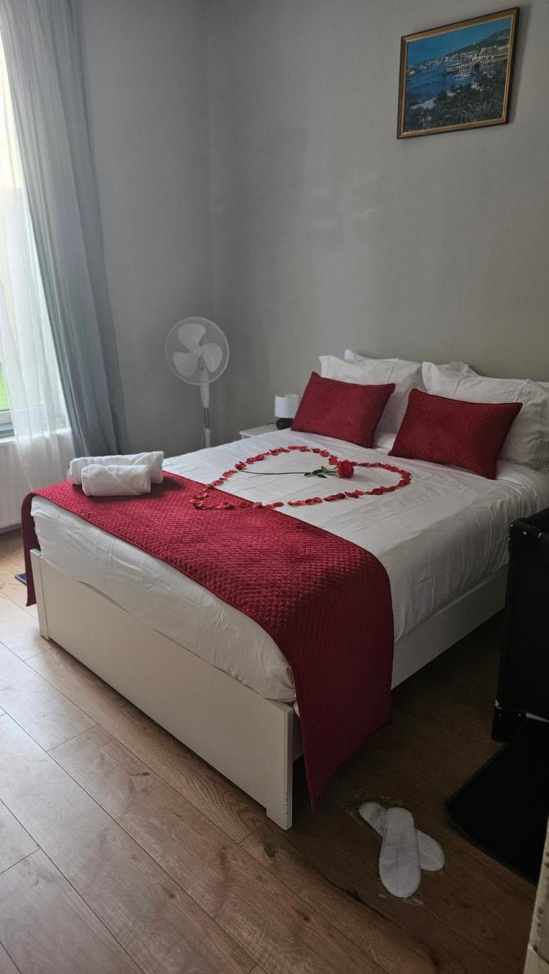 Appartement Diamant Брюксел Екстериор снимка
